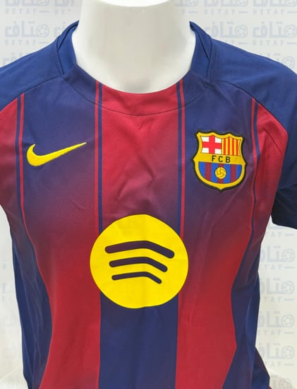 برشلونة 25-26 الطقم الاساسي