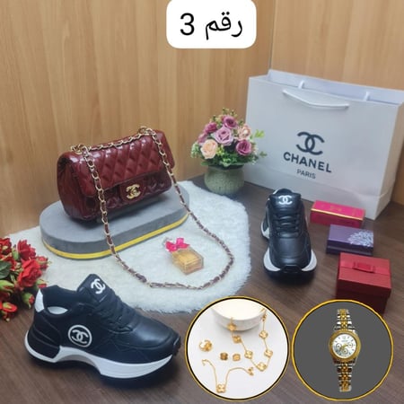 طقم نسائي ماركة شانيل