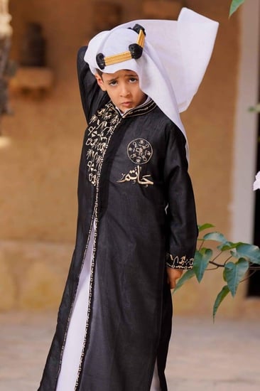 دقلة يوم التأسيس أسود