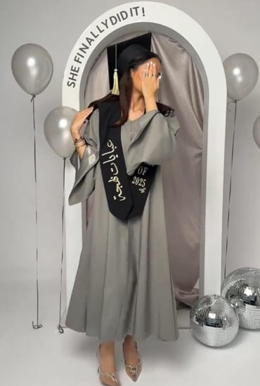 عباية تخرج 2025