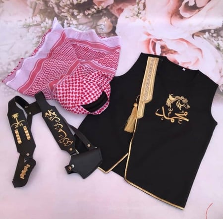 طقم ولادي بالاسم