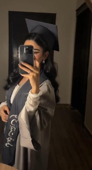 عباية تخرج 2025