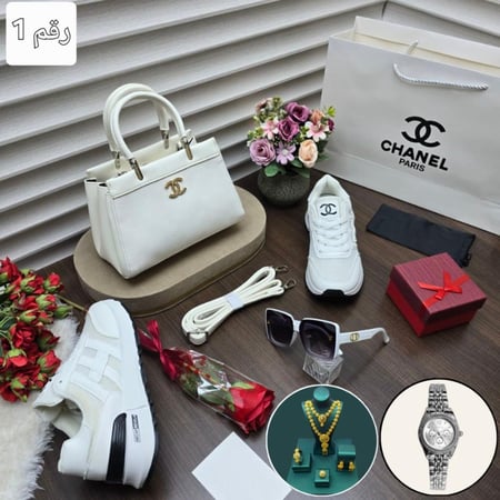طقم نسائي ماركة شانيل كامل نفس الصورة
