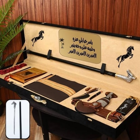 هدية مثالية تحتوي على قلم محفور ومسبحة ومصحف كبير الحجم