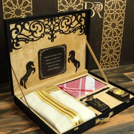 بوكس هدايا رجالي فاخر يجمع بين الأصالة والفخامة