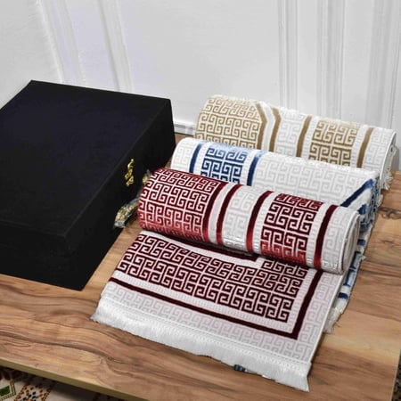 بوكس هدايا رمضان والعيد الفاخر للرجال مع شماغ فخم
