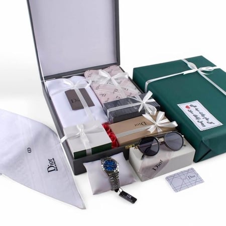 افضل الهدايا والبوكسات والطقوم الرجالية الفاخرة بخصومات مذهله