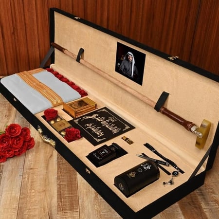 هدية مثالية تجمع بين العطر الشرقي والأصالة في تصميم فاخر