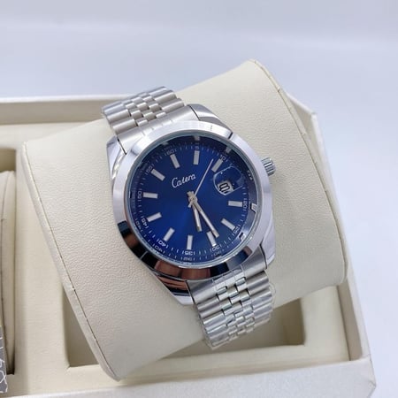 ساعة كاتيرا اللون فضي وميناء كحلي