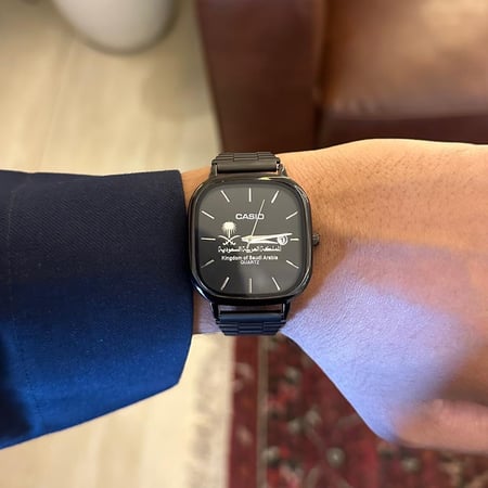 ساعة كاسيو اصدار المملكة العربية السعودية اللون اسود