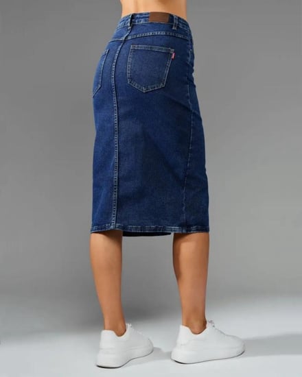 تنورة جينز نسائية بفتحة جانبية