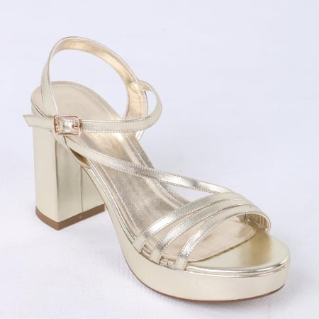 كعب فلين ذهبي