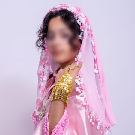 لبس مديني بناتي-جاما