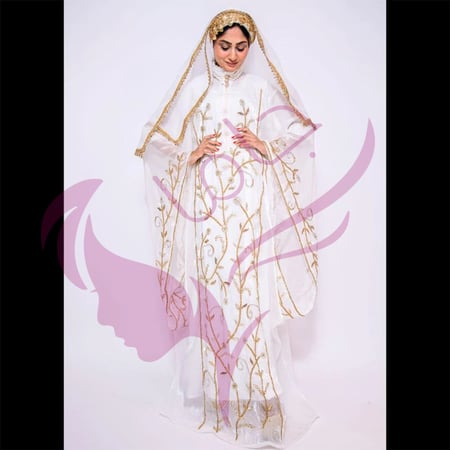 زبون غصون الاشجار