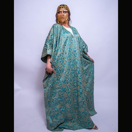 ثوب تراثي شزقي