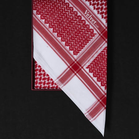 شماغ Velvetفلفت احمر دم الغزال