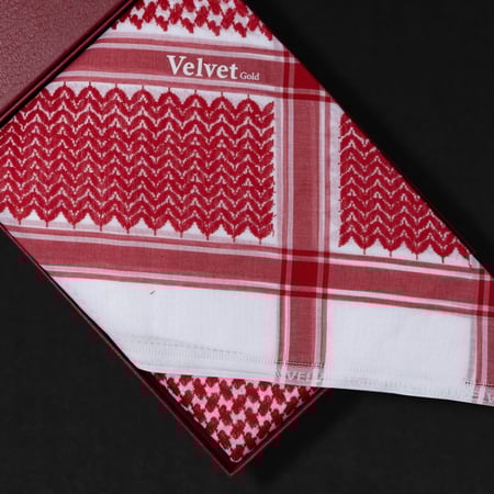 شماغ Velvetفلفت احمر دم الغزال