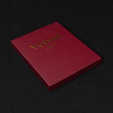 شماغ Velvetفلفت احمر دم الغزال