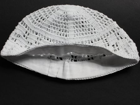 طاقية رجالي سوري لاستيك عريض