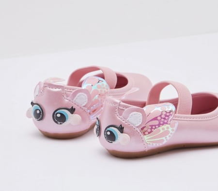 حذاء بناتي من بامبيلي