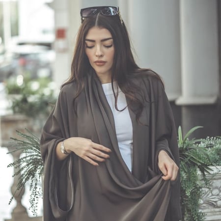 عباية عملية وانيقة 16#