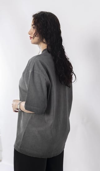 تيشرت لون رمادي