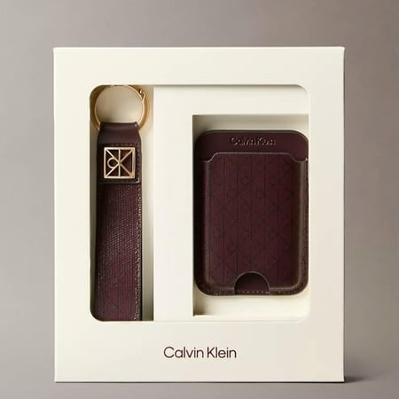 محفظة بطاقات مغناطيسية مع ميدالية