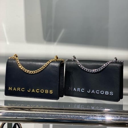 حقيبة مارك جاكوبس شامل الملحقات