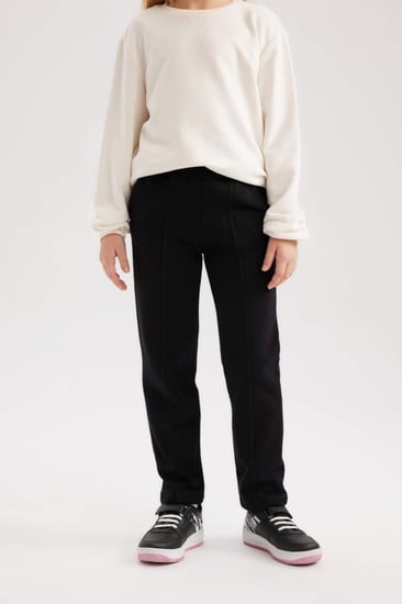 بنطال رياضي بقصة كاروت باللون الاسود للفتيات