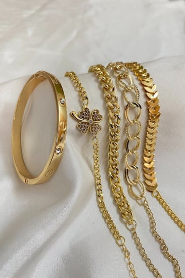 مجموعه اساور مطليه بالذهب للنساء 5 قطع من KOBA