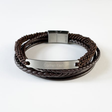 اسوارة رجالية جلد