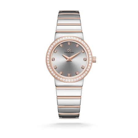 ساعة نسائية كارمن كلاين بلون فضي و روز قولد