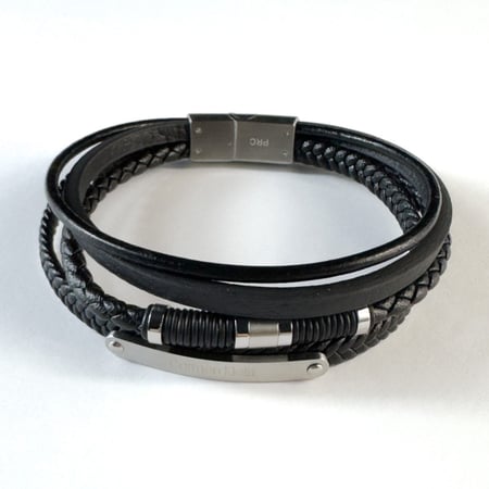 اسوارة رجالية جلد