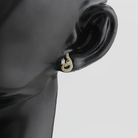 حلق ذهب بتصميم موسيقي - عيار 18