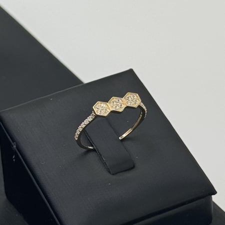 طقم ذهب مميز - عيار18