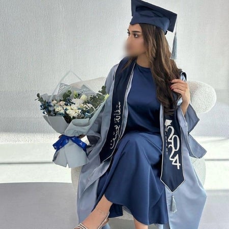 عباية تخرج 2024 حسب الطلب