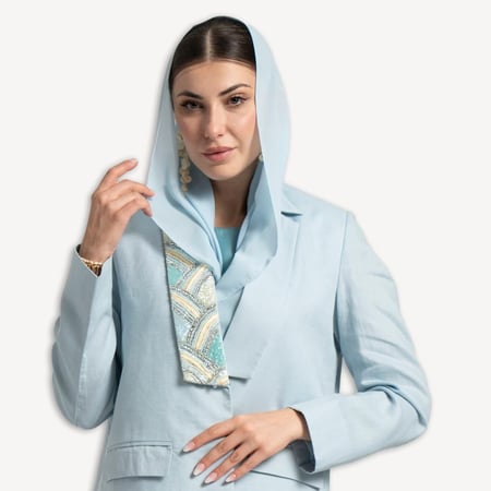 AB0043 – عباية بليزر لينن بياقة شك