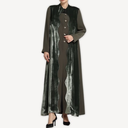 Velvet Wave- عباية بليزر كريب مع مخمل مموج