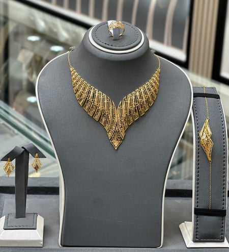 طقم بحريني 21k