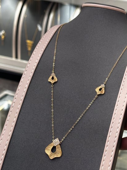 سبحة 18k