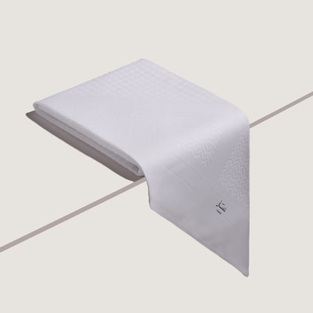 شماغ دسار الشيوخ أبيَض