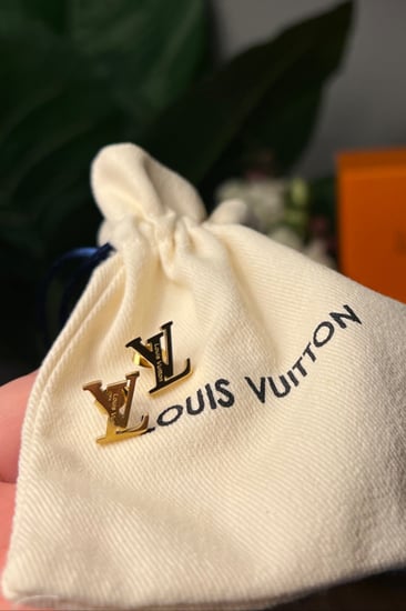 حلق لويس فتون