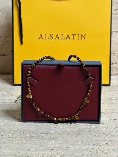 عقد حجر عين النمر الطبيعي