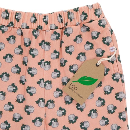 بلوزة اكمام طويلة و بنطلون مشمشي