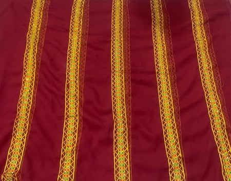 درع عسيري شيفون مطرز بخيط ٣متر ونصف (عرض واحد )