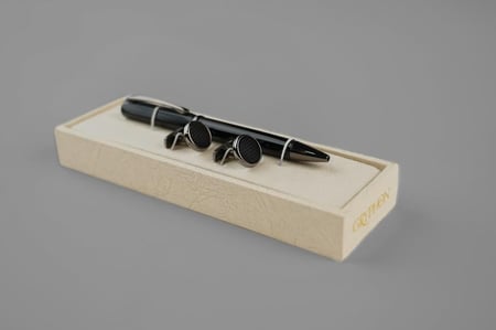 طقم قلم وكبك أسود