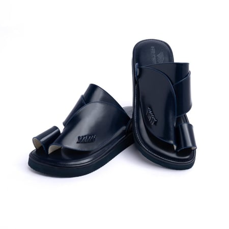 حذاء شرقي رجالي كعب مرتفع