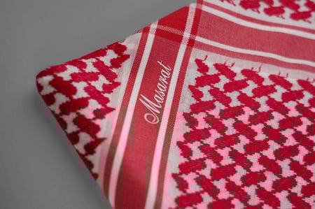 شماغ مسارات لون أحمر