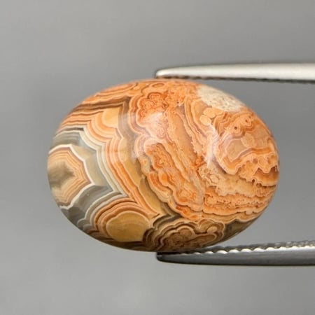 عقيق مكسيكي طبيعي (غير معالج) 9.15 قيراط