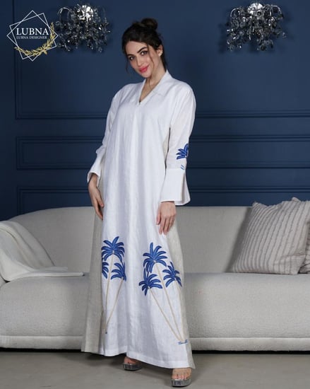 ثوب مطرز يشبه فخامتك